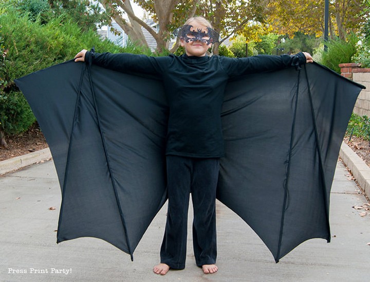 15 DIY Bat Costume Ideas To Bring Horror In Night Party!