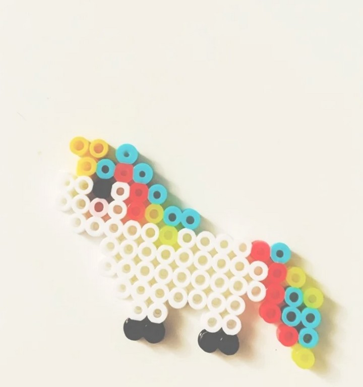 14 Easy Unicorn Perler Beads Patterns With Different Color Mixes ...