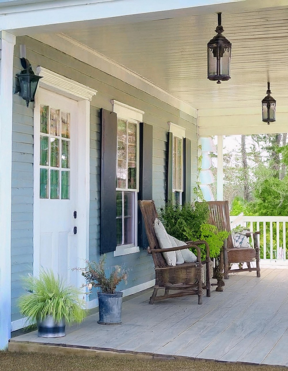 Colonial Style Porch Lanterns
